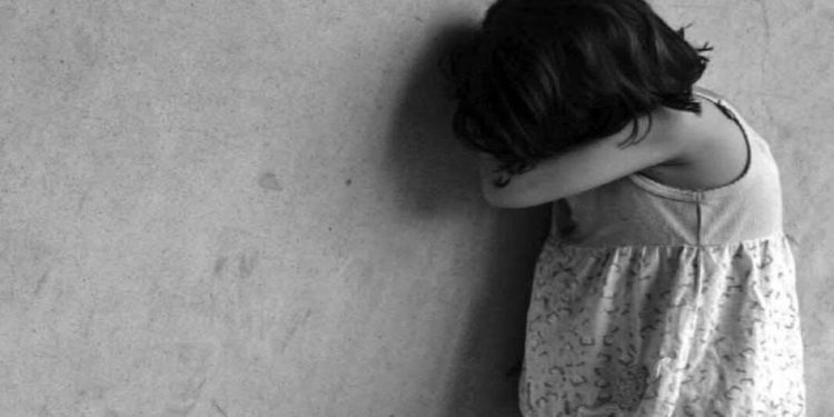 Niña de 2 años fue abusada sexualmente por su madre en Miranda