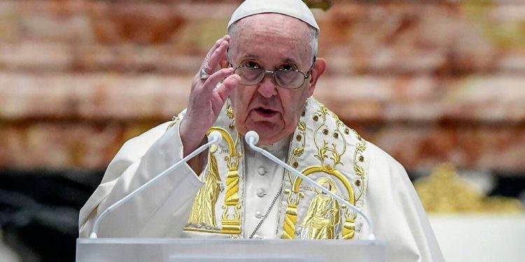 El papa pidió "cuidar mejor a las suegras"