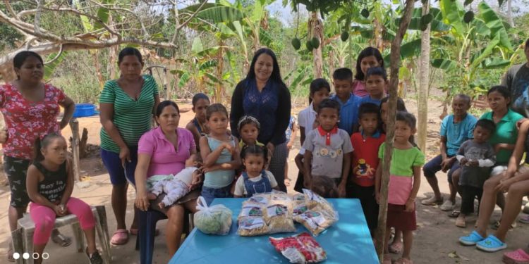 Monagas: Primera dama de Aguasay hizo entrega de alimentos y medicinas a niños de comunidad indígena 1 Primera dama del municipio Aguasay, Liliana Durán.