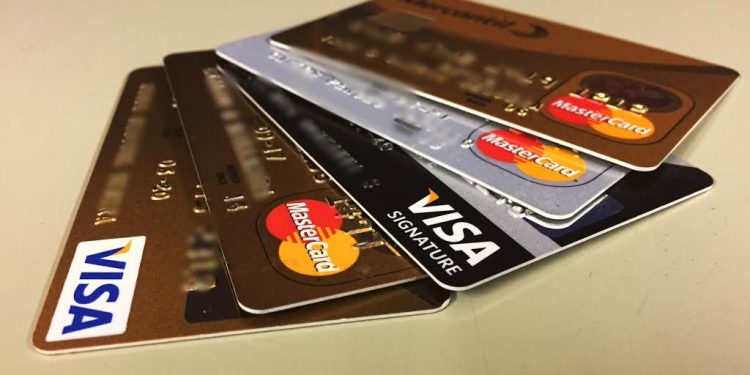 Aumentaron las tarjetas de crédito y estos son los límites (+monto) 1 Hasta el momento solo tres entidades bancarias han anunciado sus límites