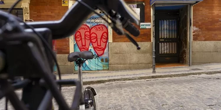 Comunidad de Madrid clausura el origen de uno de los focos de la viruela del mono 1 Comunidad de Madrid clausura el origen de uno de los focos de la viruela del mono