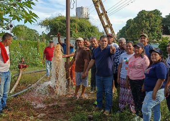 Municipio sotillo cuenta con alumbrado y agua.