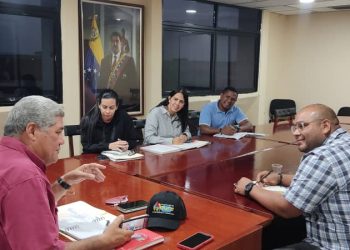 Alianza entre Uraplast y la Gobernación impulsará el sector construcción y la distribución de sus productos.