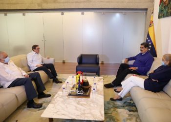 Presidente Nicolás sostuvo reunión con el canciller Bruno Rodríguez