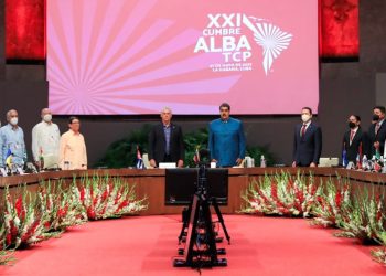 Indicó que los valores de la Alianza Bolivariana para los Pueblos de Nuestra América están en plena vigencia y salieron fortalecidos de Cuba, mientras la Cumbre de las Américas está en decadencia.