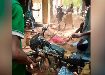 Estudiantes universitarios matan a una jóven por blasfemia contra Mahoma en Nigeria