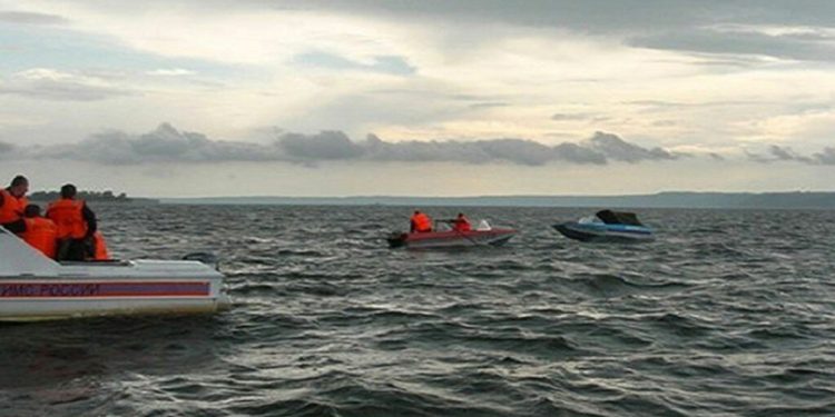 Autoridades informan del naufragio de una embarcación venezolana en Colombia 1 autoridades informan del naufragio de una embarcacion venezolana en colombia 101555