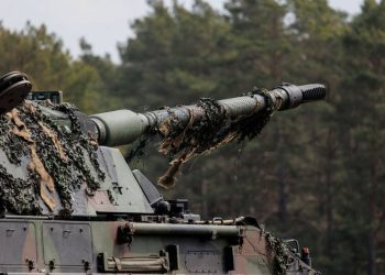 Ya en abril, el primer ministro, Justin Trudeau, habría anunciado que Ottawa proporcionaría a las fuerzas militares ucranianas piezas de artillería pesada.