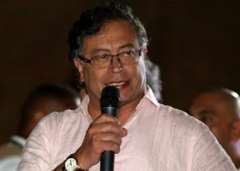 candidato a la presidencia de colombia gustavo petro 101338 1170x6591 600x320 1