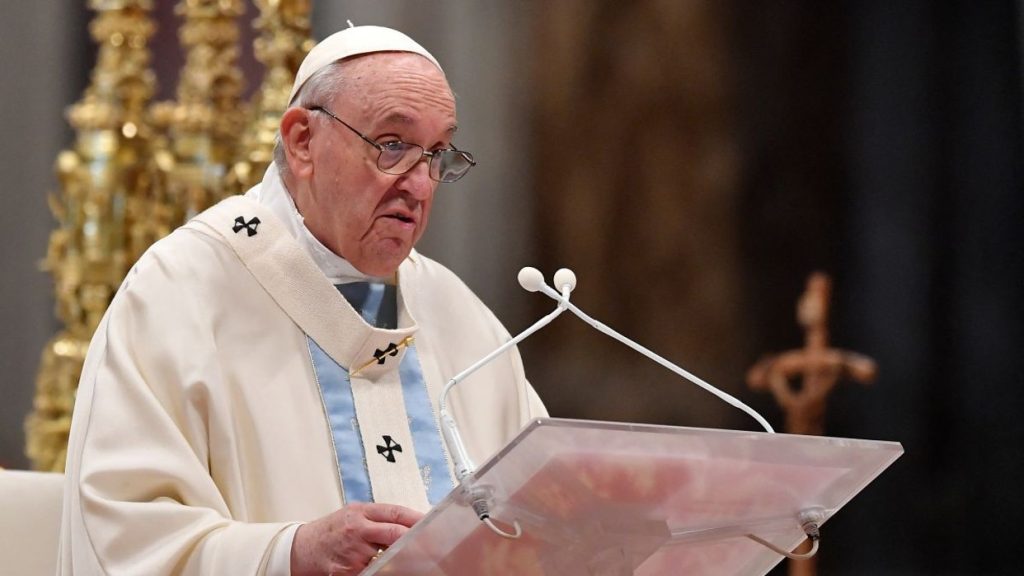 El Papa Francisco culpa a la OTAN de la invasión rusa en Ucrania