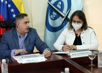 Ambas instituciones abordarán estrategias para combatir los actos ilícitos en los centros de salud