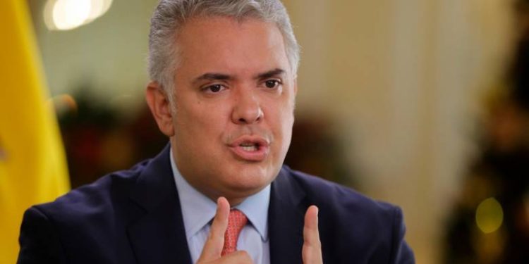 Duque asegura que si se pudiera lanzar nuevamente a candidato "estaría en la pelea"