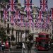 Londres: Crecen las colas en los bancos de vida por los altos costos de vida 8 La tasa interanual de inflación llegó en diciembre al 5,4% desde el 5,1% de noviembre, convirtiéndose en la más alta desde marzo de 1992.
