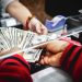 Precio del Dólar en Venezuela: miércoles 06 de julio de 2022 9 Los precios son publicados por el Banco Central de Venezuela (BCV) y otros portales de economía