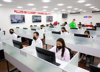 Maduro asegura que la herramienta 1x10 busca "mostrar la denuncia, mostrar el proceso y mostrar el resultado"