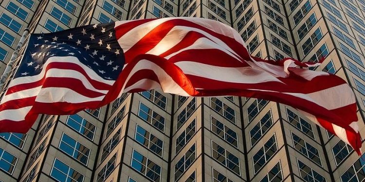 EEUU descarta suministrar a Ucrania misiles capaces de alcanzar a Rusia 1 La declaración de Biden se produce días después de que CNN dijera, citando fuentes, que EEUU enviaría lanzacohetes de largo alcance.