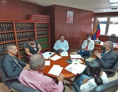 Realizaron segunda reunión productiva que fortalecerá a los MAC del país 1 Reunión con los representantes de los MAC de Distrito Capital