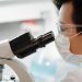 Francia y Alemania confirman primeros casos de viruela del mono 11 Un primer caso de viruela del mono se registró el jueves en Francia, en un hombre de 29 años que no había viajado a un país donde circula el virus.