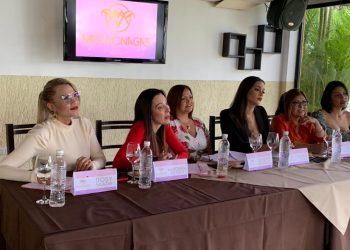 El jurado evaluador estuvo presidido por la directora del Miss Monagas, Leudys González.