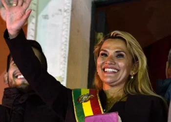 Jeanine Áñez ex presidenta de Bolivia es condenada a 10 años de prisión