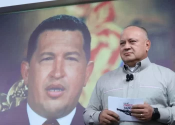 Cabello: Si en Colombia hacen una investigación sobre Monómeros huirían los opositores