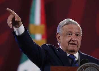 "No puede haber Cumbre de la Américas si no participan todos los países del continente americano", subrayó AMLO.