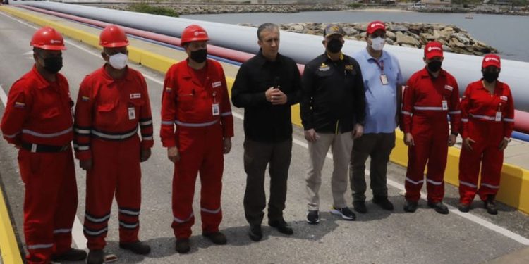 El Aissami denunció intento de sabotaje contra la Refinería El Palito 1 El Aissami denunció intento de sabotaje contra la Refinería El Palito