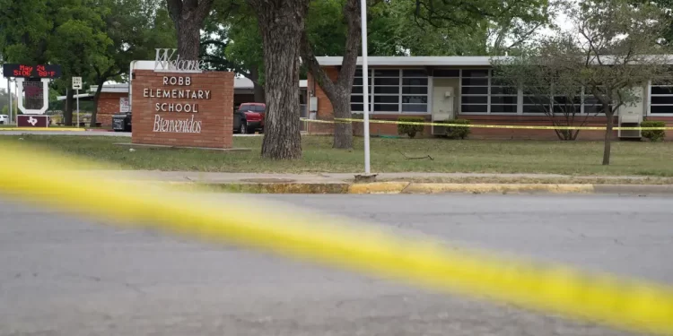 Demolerán Escuela de Uvalde donde murieron 21 personas tras tiroteo 1 El pasado 24 de mayo se produjo un tiroteo que acabó con la vida estudiantes y maestros.