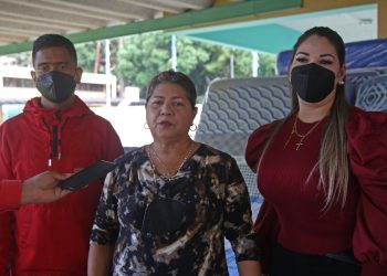 Alcaldesa Fuentes dota con camas y colchones las casas de abrigo de Maturín