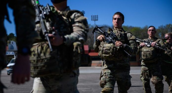 Convención de Ginebra no aplica a mercenarios de EEUU capturados en Ucrania 1 Rusia señaló que no puede garantizar que mercenarios gringos no enfrenten pena de muerte.