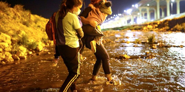 Estadounidenses huyen a México ante inflación descontrolada 1 Se prevé que la Reserva Federal anuncie el miércoles el incremento de las tasas de interés.