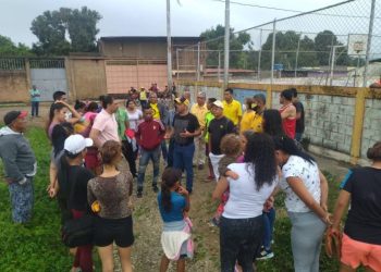 Ocariz asegura que el pueblo esta "cansado de la política"