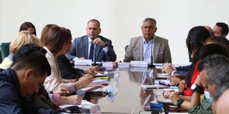 Ministro Remigio Ceballos y el Proyecto de Ley Orgánica de Cuadrantes de Paz 1 Ministro Remigio Ceballos en el Palacio Federal Legislativo de Caracas