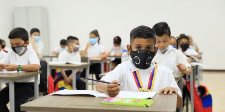 Maduro anuncia reactivación de actividades escolares 1 Maduro anuncia reactivación de actividades escolares