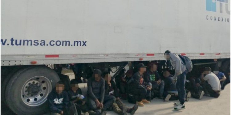 Traficantes de migrantes irregulares en México pagarán hasta 16 años de cárcel 1 Suprema Corte de Justicia mexicana fija penas de entre ocho y 16 años de prisión.