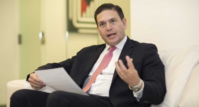 Embajador de Colombia en EE.UU. renunció tras el triunfo de Gustavo Petro 1 El embajador aseguró que durante su tiempo en el cargo se realizaron "triunfos favorables para ambas naciones"