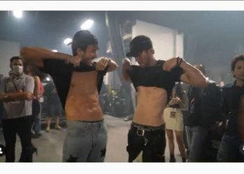 Sebastián Yatra y Enrique Iglesias muestran sus tonificados abdominales a sus fans