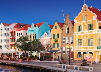 Negocian la reapertura de la frontera marítima con Venezuela 2 Se espera que la frontera sea abierta pronto