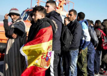 Autoridades españolas prevén mejores beneficios en el ambiente laboral para los inmigrantes