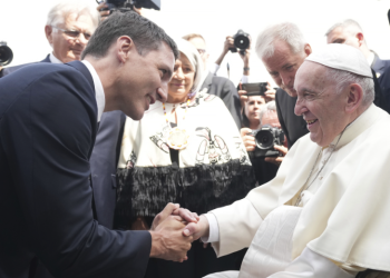 El Papa dará su primer discurso hoy ante la comunidad indígena