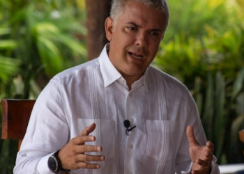 Duque dejó claro que "el que no conoce de historia, está condenado a repetirlo"