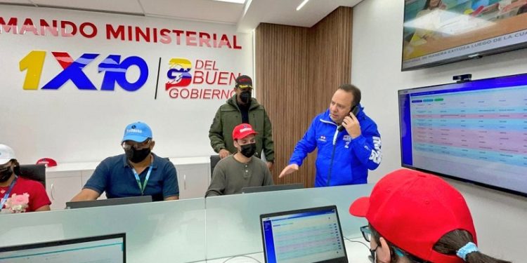 Marco Torres inspeccionó punto de comando ministerial del 1x10 1 Marco Torres inspeccionó punto de comando ministerial del 1x10