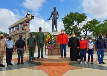 Sotillo conmemoró los 239 años del Natalicio del Libertador Simón Bolívar 3 Sotillo conmemoró los 239 años del Natalicio del Libertador Simón Bolívar