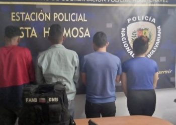 Detenidas 4 personas con droga y un arma de fuego en el estado Bolívar