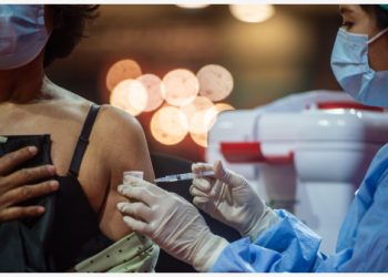 Sociedad Venezolana de Infectología recomendó la aplicación de una cuarta dosis contra el convid-19