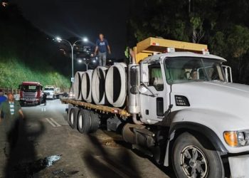 Avanza obra de recuperación de la vía del kilómetro 1 de la carretera Panamericana