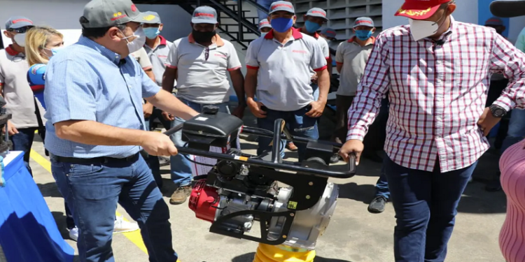 VenApp recibe dotación de hidrológica para atención inmediata de denuncias 1 VenApp recibe dotación de hidrológica para atención inmediata de denuncias