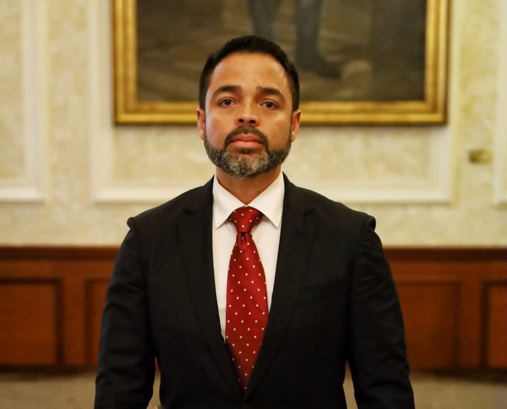 Daniel Ramírez designado como nuevo Defensor Público