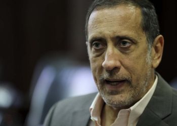 Economista José Guerra: "El país ha perdido $580 millones intentando controlar la tasa cambiaria" 1 Guerra asegura que la inflación podría llegar al mes entre 6 y 10%