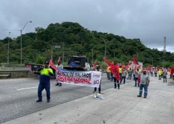 Continúa paro de trabajadores en Panamá por alto costo de la vida.